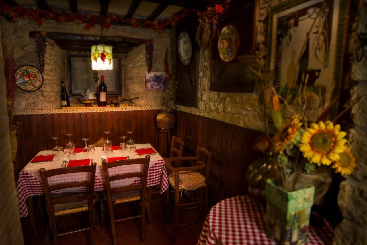 Locanda Cantina Di Bacco San Marino Exterior foto